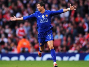 足彩网官方网站-利物浦女足门将博格格拉芙因种族歧视言论遭英足总重罚 停赛六场引热议