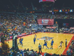 【足彩网首页】国家级射击教练田红与儿子付义涵因走私武器罪被判刑 体育界震惊反思