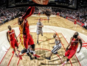 【足彩网官方网站】文班亚马无敌传说遭质疑？卡鲁索点破软肋，技术尚显粗糙，体魄不及字母哥