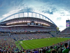 【中国足彩网】归化再加码！曝阿贾克斯华裔中场即将登陆中超，国足寻血计划瞄准新目标？