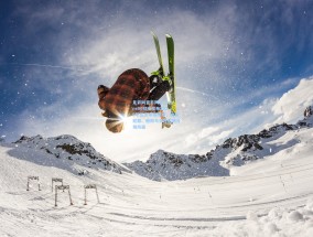 足彩网官方网站_Score90权威发布2025年五大中场榜单，维蒂尼亚、赖斯与贝林厄姆分领风骚